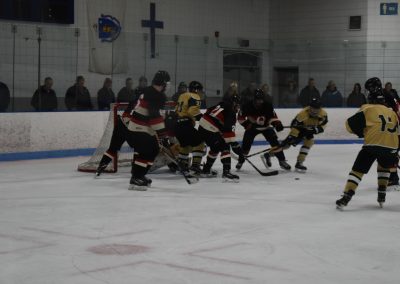lots of players near goal