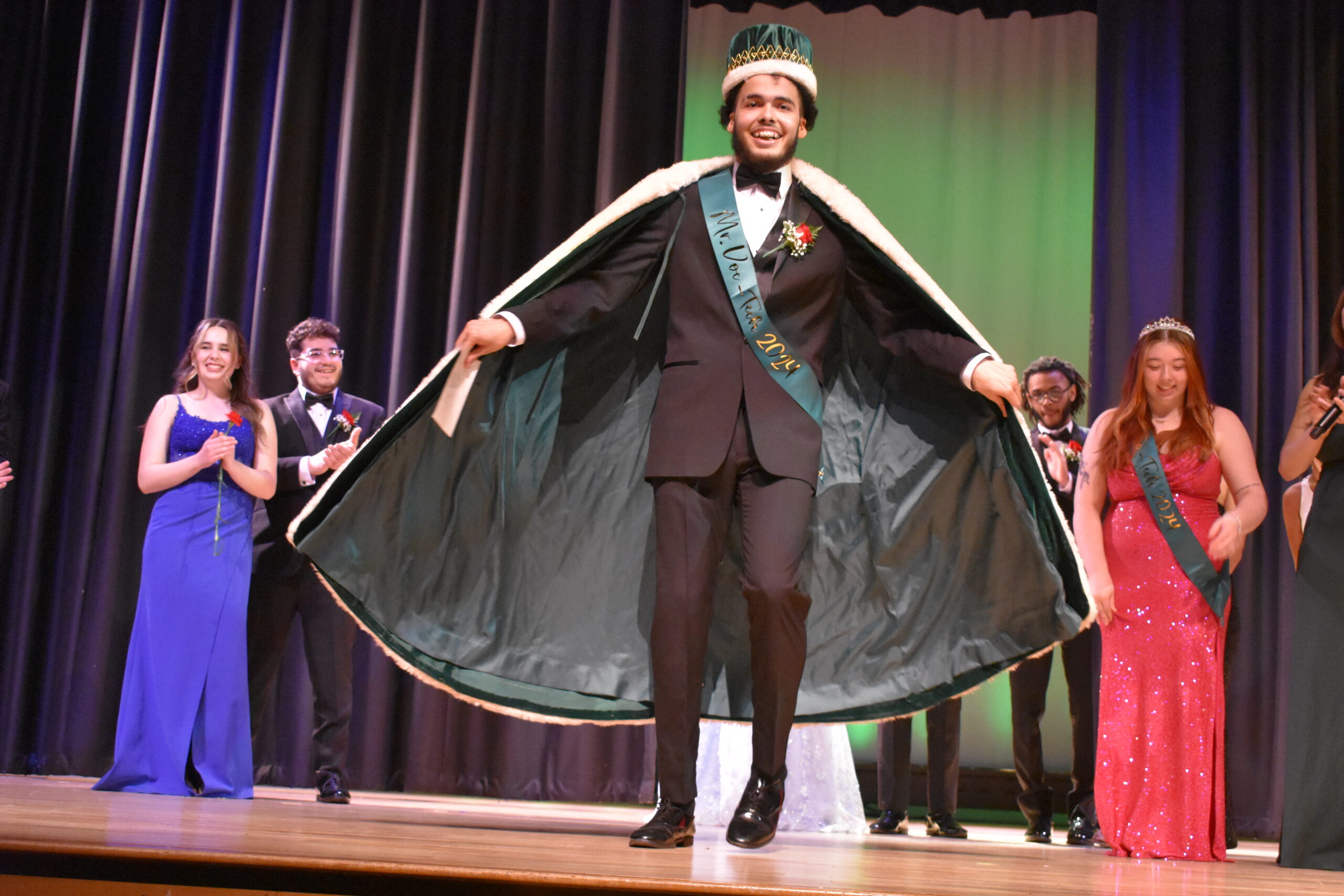 DSC_0287 Donavin Grovell being crowned Mr. VT